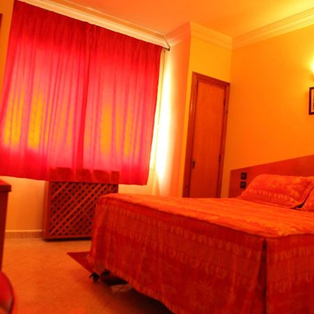 Hôtel Relais Ras El Maa Ifrane  Extérieur photo