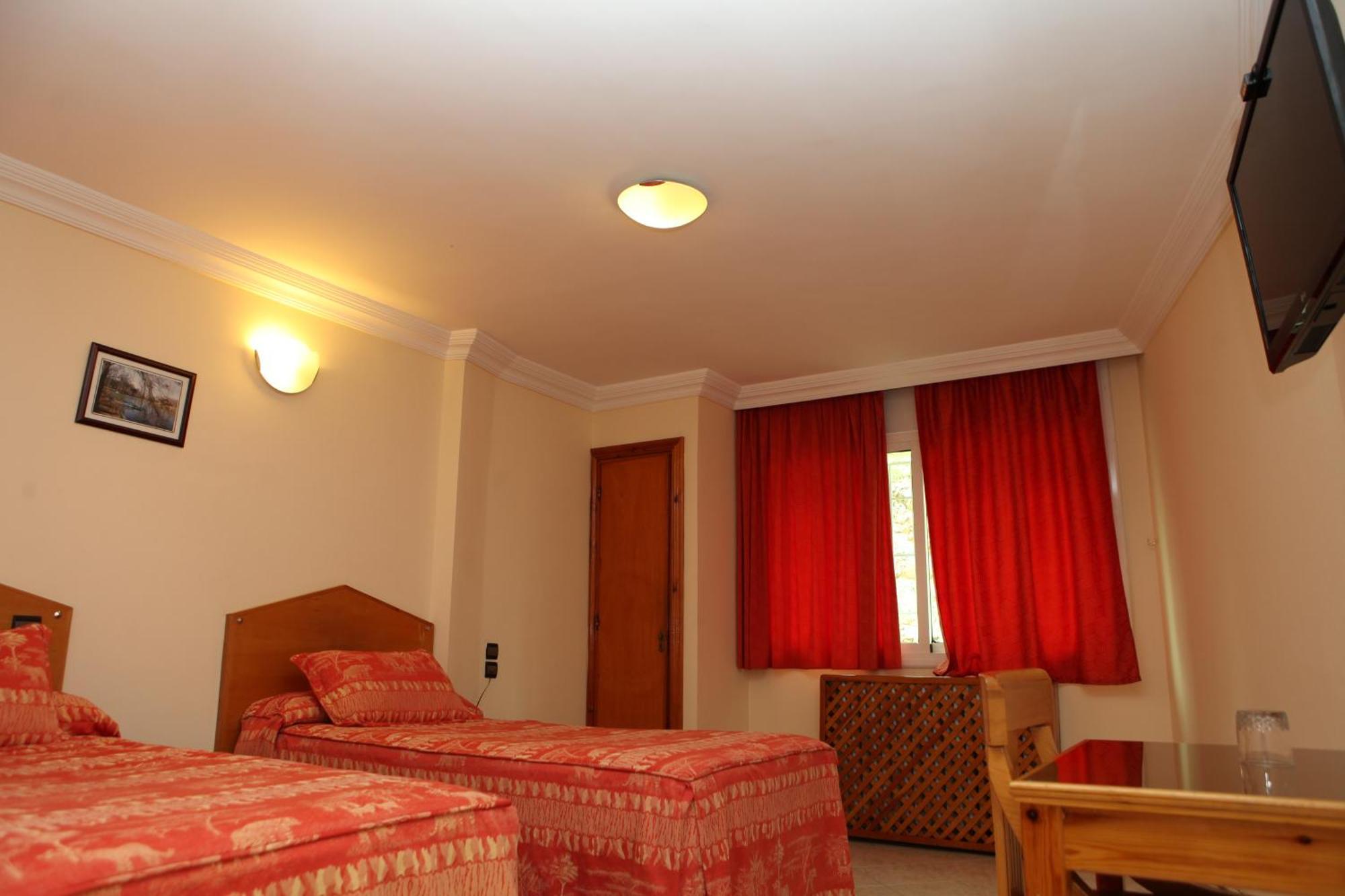 Hôtel Relais Ras El Maa Ifrane  Extérieur photo